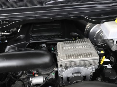 Used 2024 RAM 1500 Big Horn AWD/4WD image 19