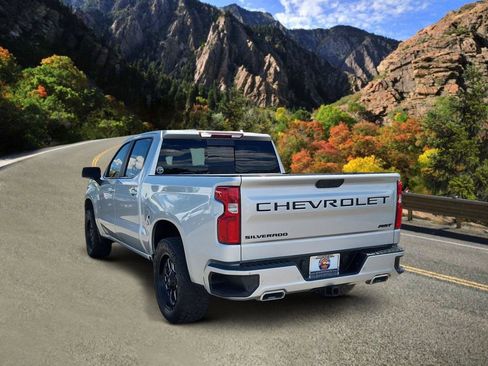 Used 2020 Chevrolet Silverado 1500 RST AWD/4WD image 4