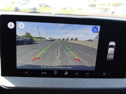 New 2025 Ford Maverick XLT image 30