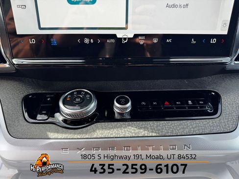 New 2026 Ford Expedition Tremor image 24
