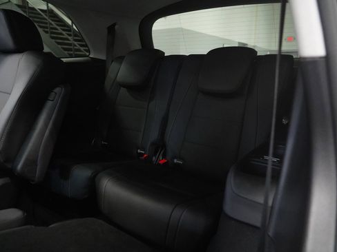 New 2026 Mercedes-Benz GLS 450 4MATIC image 17