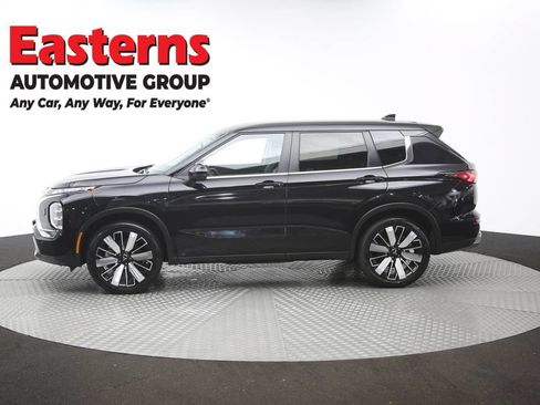 Used 2025 Mitsubishi Outlander SE AWD/4WD image 60
