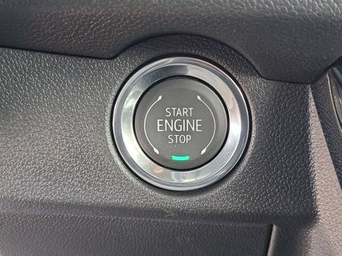 New 2026 Chevrolet Traverse LT FWD image 30