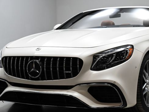 Used 2019 Mercedes-Benz S 63 AMG 4MATIC Cabriolet w/ Driver Assistance Package image 49