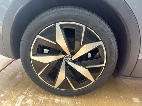 Used 2023 Volkswagen ID.4 Pro S image 20