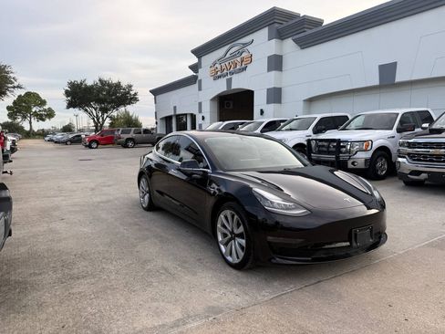 Used 2018 Tesla Model 3 Long Range RWD image 40