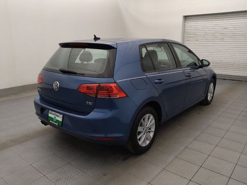 Used 2017 Volkswagen Golf S image 9
