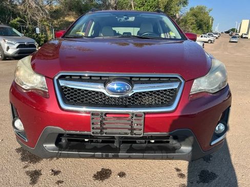 Used 2017 Subaru Crosstrek 2.0i Premium AWD/4WD image 9