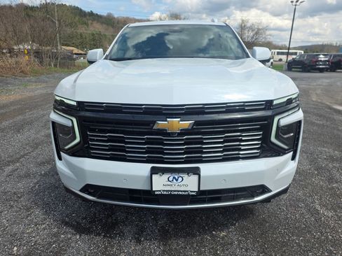 New 2026 Chevrolet Tahoe High Country AWD/4WD image 16