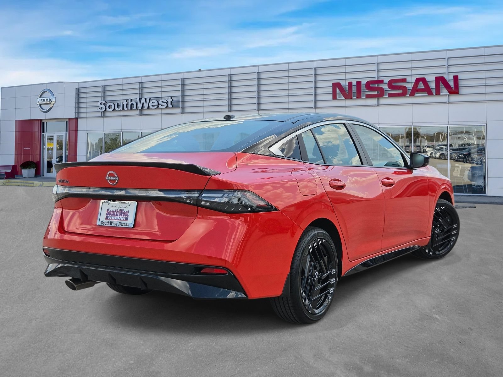 New 2027 Nissan Sentra SR w/ Floor Mat Package FWD image 5