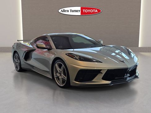 Used 2024 Chevrolet Corvette Stingray Coupe w/ 1LT RWD image 6