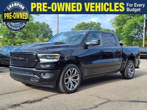 Used 2023 RAM 1500 Laramie AWD/4WD image 1