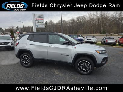 Used 2024 Jeep Compass Trailhawk