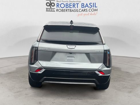 New 2026 Cadillac Optiq Sport 1 image 4