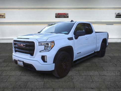 Used 2020 GMC Sierra 1500 Elevation RWD image 3