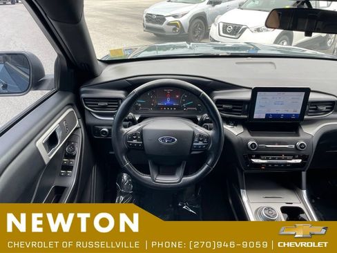 Used 2020 Ford Explorer XLT w/ Equipment Group 202A RWD image 20