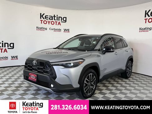 Certified 2026 Toyota Corolla Cross XLE FWD image 10