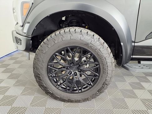 Used 2025 Ford F150 Raptor image 7