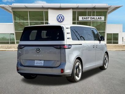New 2025 Volkswagen ID. Buzz Pro S Plus