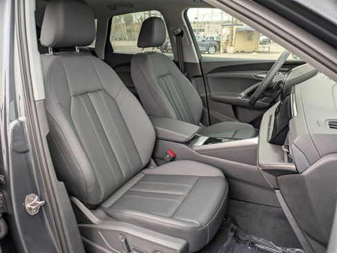 New 2025 Audi Q5 Premium Plus image 10