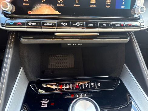 New 2026 Jeep Grand Wagoneer L 4WD image 21