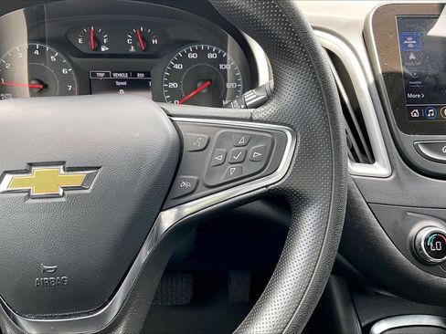 Used 2024 Chevrolet Malibu LT FWD image 29