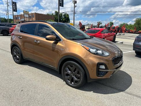 Used 2020 Kia Sportage S w/ S Sunroof Package AWD/4WD image 1