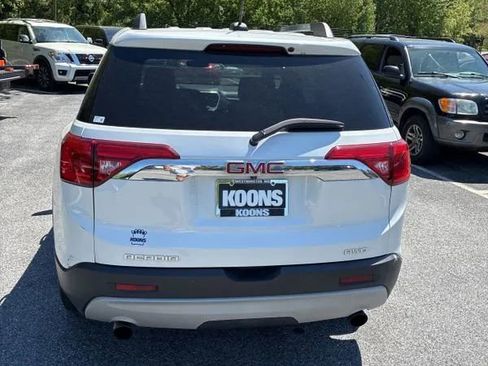 Used 2018 GMC Acadia SLE w/ Driver Alert Package I AWD/4WD image 3