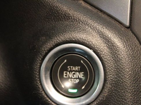 Used 2019 Chevrolet Silverado 1500 LTZ image 23