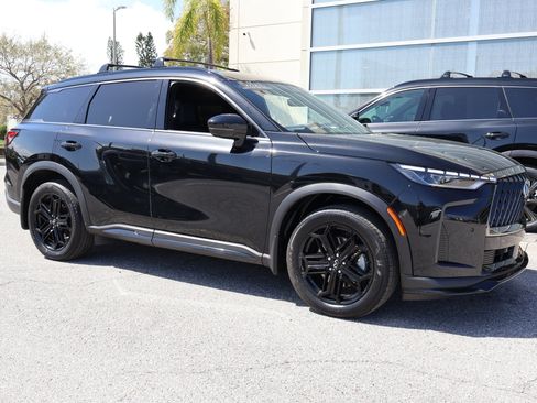 Certified 2026 INFINITI QX60 Sport w/ Dark Cargo Package image 12