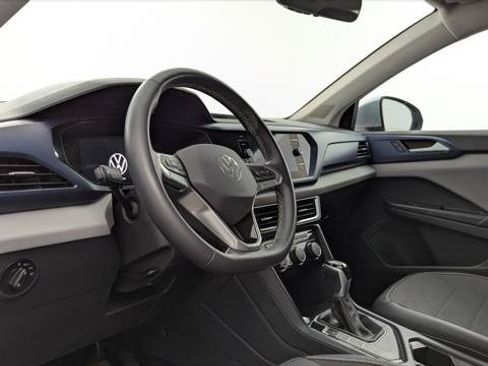 Used 2023 Volkswagen Taos SE FWD image 23