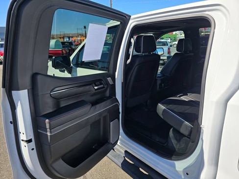 Used 2024 GMC Sierra 1500 AT4X AWD/4WD image 15