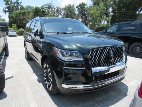 Used 2023 Lincoln Navigator L Black Label AWD/4WD image 1