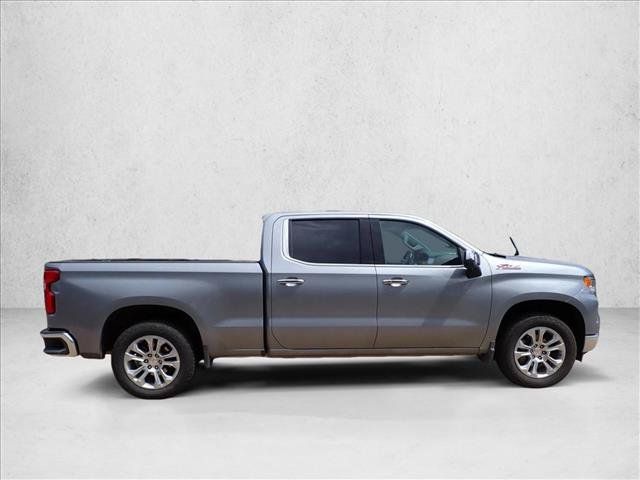 Used 2025 Chevrolet Silverado 1500 LTZ w/ LTZ Premium Package AWD/4WD image 9