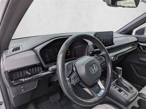 Used 2024 Honda CR-V Sport Touring image 11