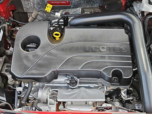 Used 2024 Chevrolet Equinox LT FWD image 14