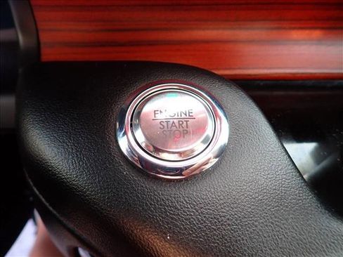 Used 2023 Lincoln Aviator Reserve image 25