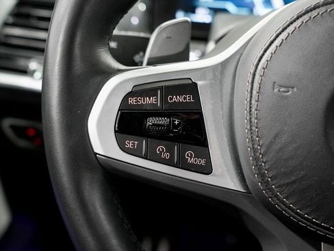 Used 2023 BMW X7 xDrive40i w/ Executive Package image 15