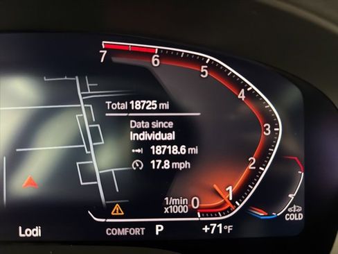 Certified 2023 BMW 530i xDrive w/ Premium Package image 31