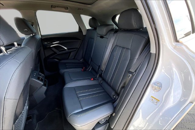 Used 2026 Audi Q5 Premium w/ Convenience Package AWD/4WD image 28