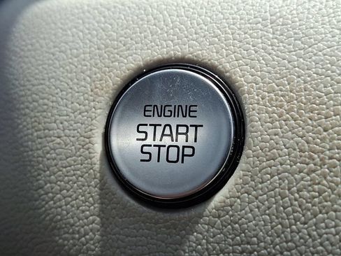 Used 2023 Kia Sorento EX AWD/4WD image 22
