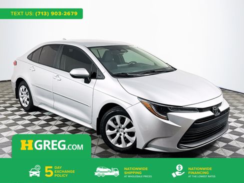 Used 2024 Toyota Corolla LE FWD image 1