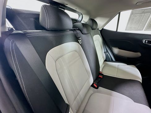 Certified 2023 Hyundai Venue SEL image 25