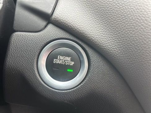 Used 2024 Chevrolet Equinox LS image 29