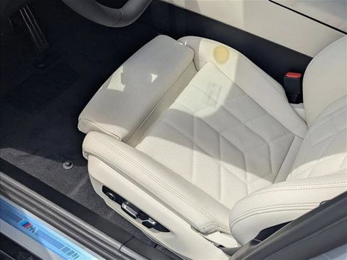 New 2027 BMW 530i w/ M Sport Package RWD image 4