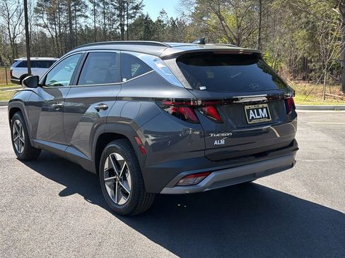 New 2026 Hyundai Tucson SEL FWD image 8