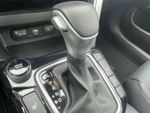 Used 2023 Kia Seltos SX image 7