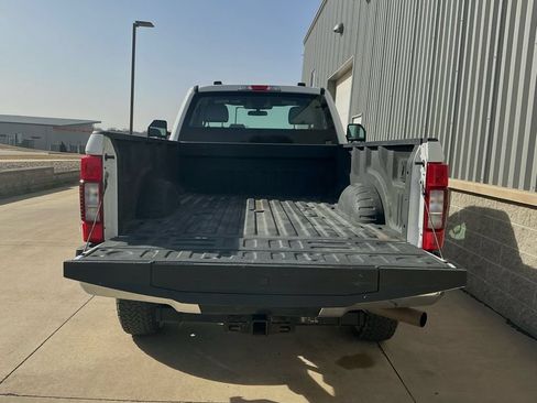 Used 2021 Ford F250 XL w/ Power Equipment Group AWD/4WD image 18