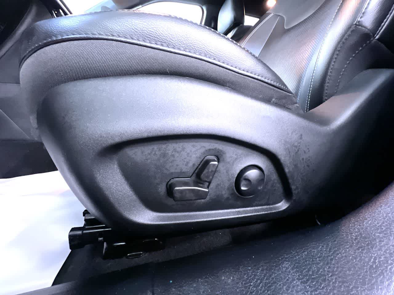 Used 2022 Jeep Compass High Altitude AWD/4WD image 13