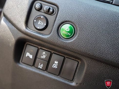 Used 2022 Honda Pilot Black Edition image 40